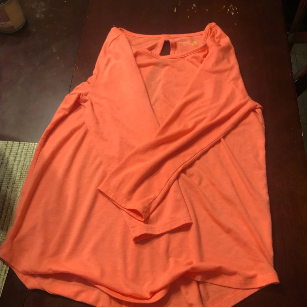 Half sleeve shirt